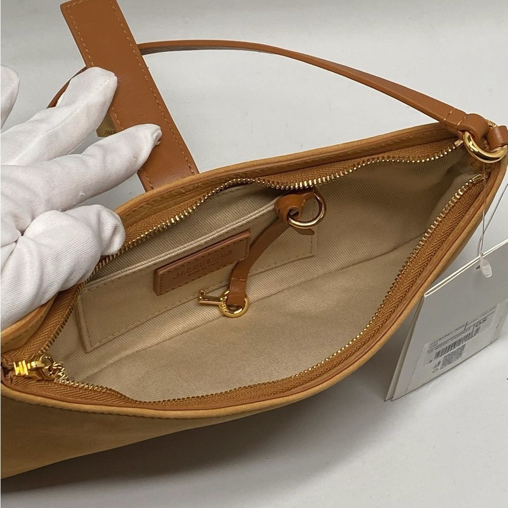 Jacquemus Le Bisou Cadenas Suede Shoulder Bag - Picture 15 of 15